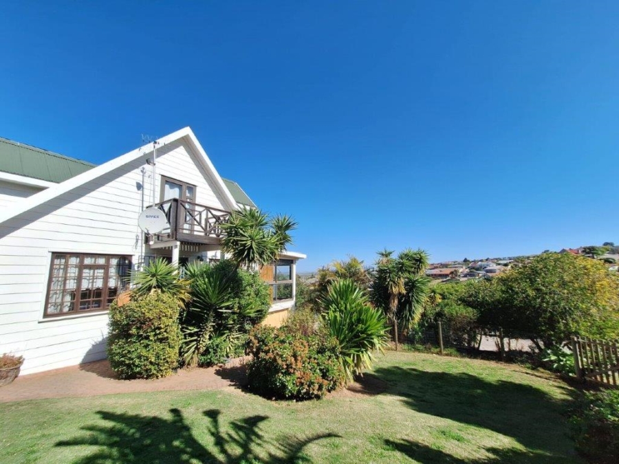 3 Bedroom Property for Sale in Dana Bay Western Cape